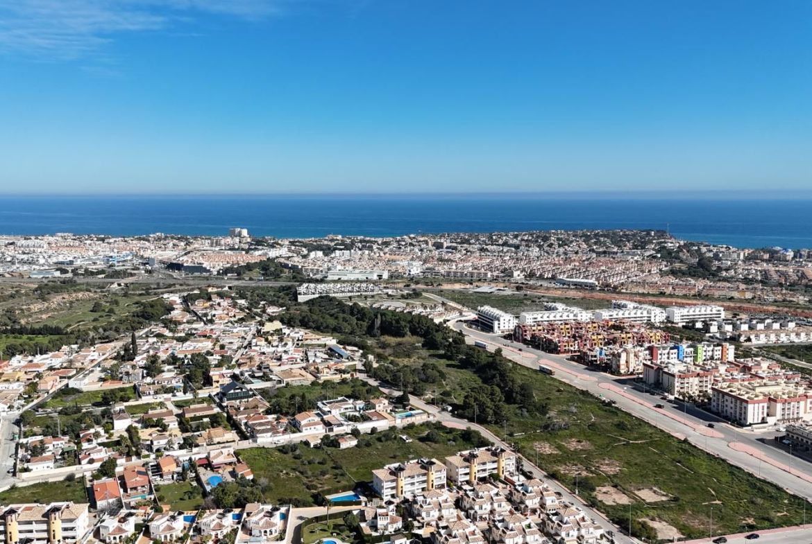 Lomas De Cabo Roig