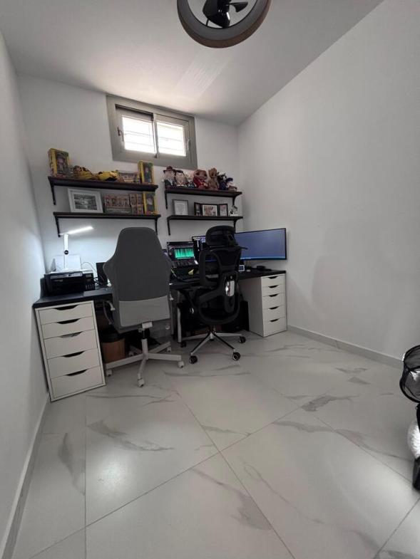 Pau 8