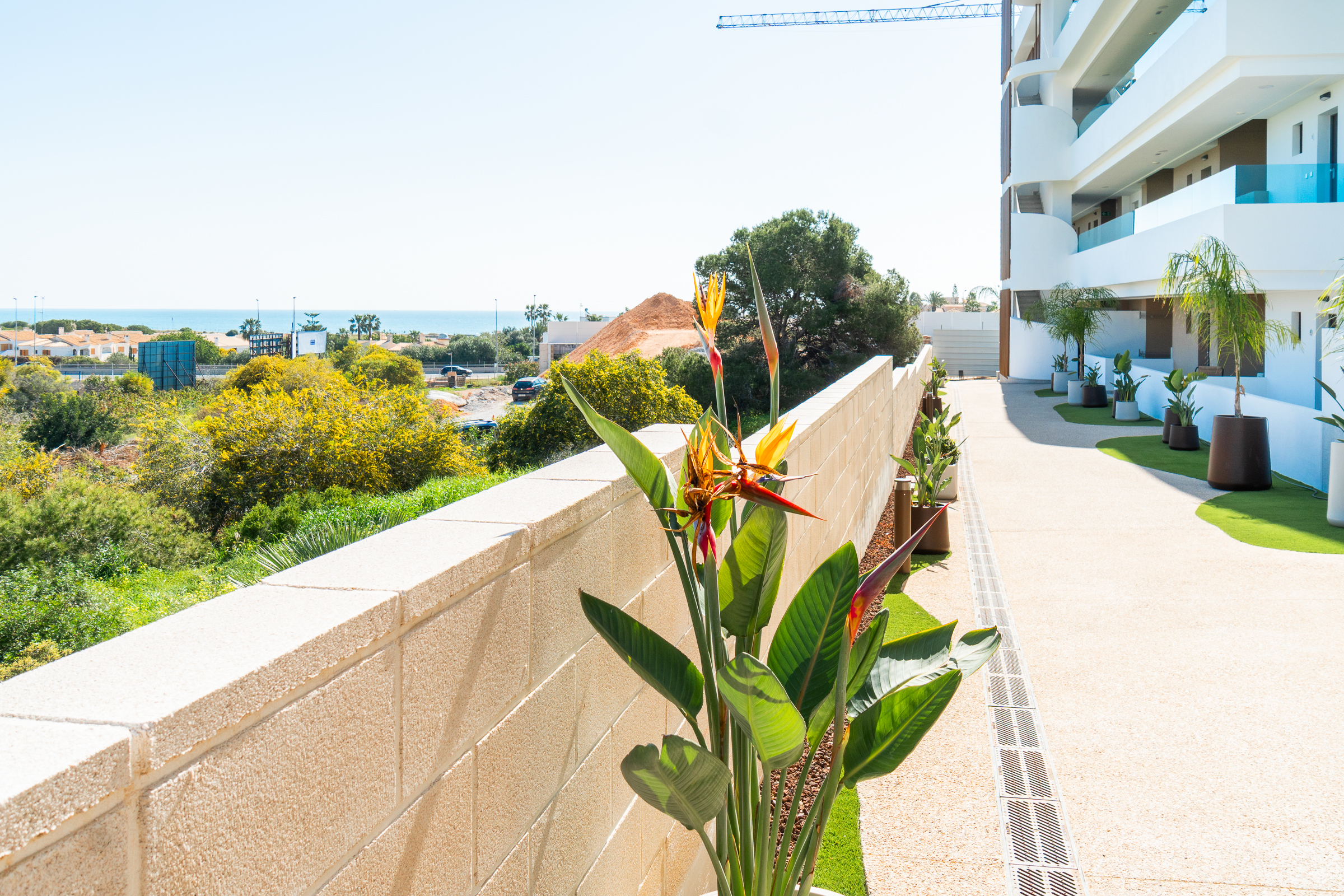 Playa Flamenca Contemporary Apartments, Close to Sea, 2-4 Bed / 2-3 Bath