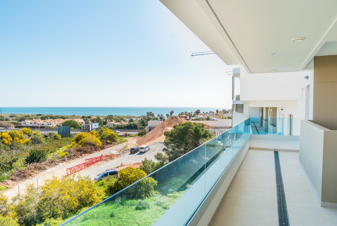 Playa Flamenca Contemporary Apartments, Close to Sea, 2-4 Bed / 2-3 Bath