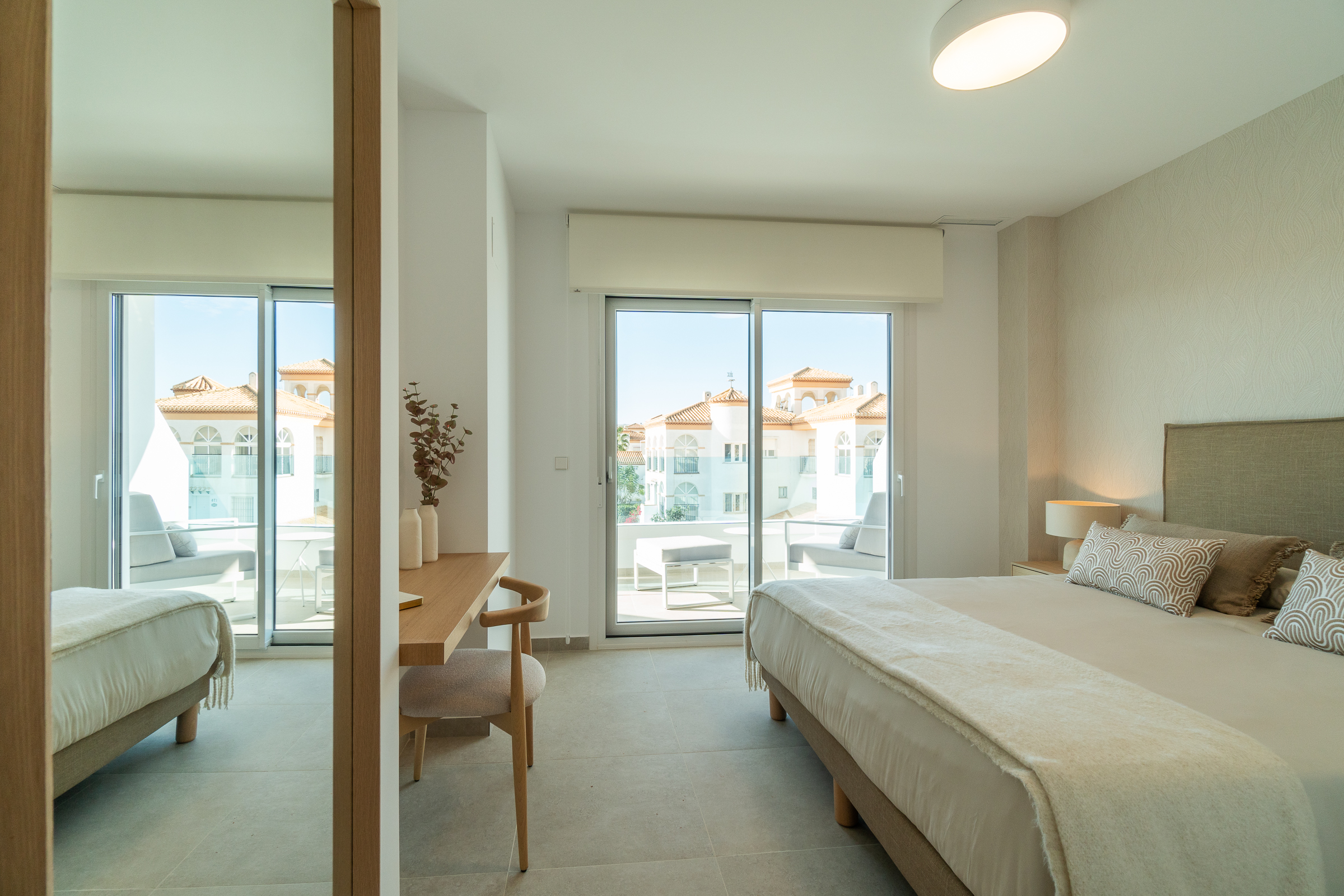 Playa Flamenca Contemporary Apartments, Close to Sea, 2-4 Bed / 2-3 Bath