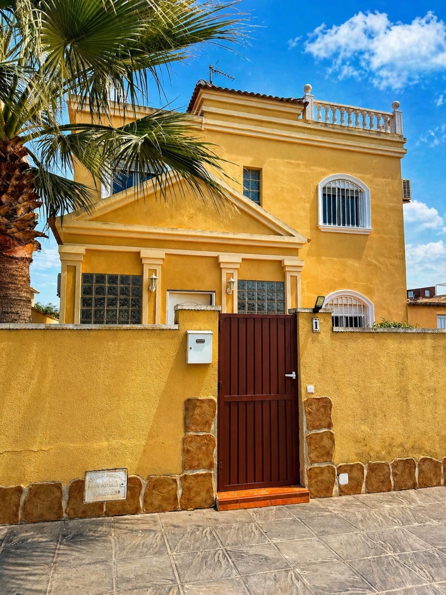 Nueva Torrevieja – Aguas Nuevas