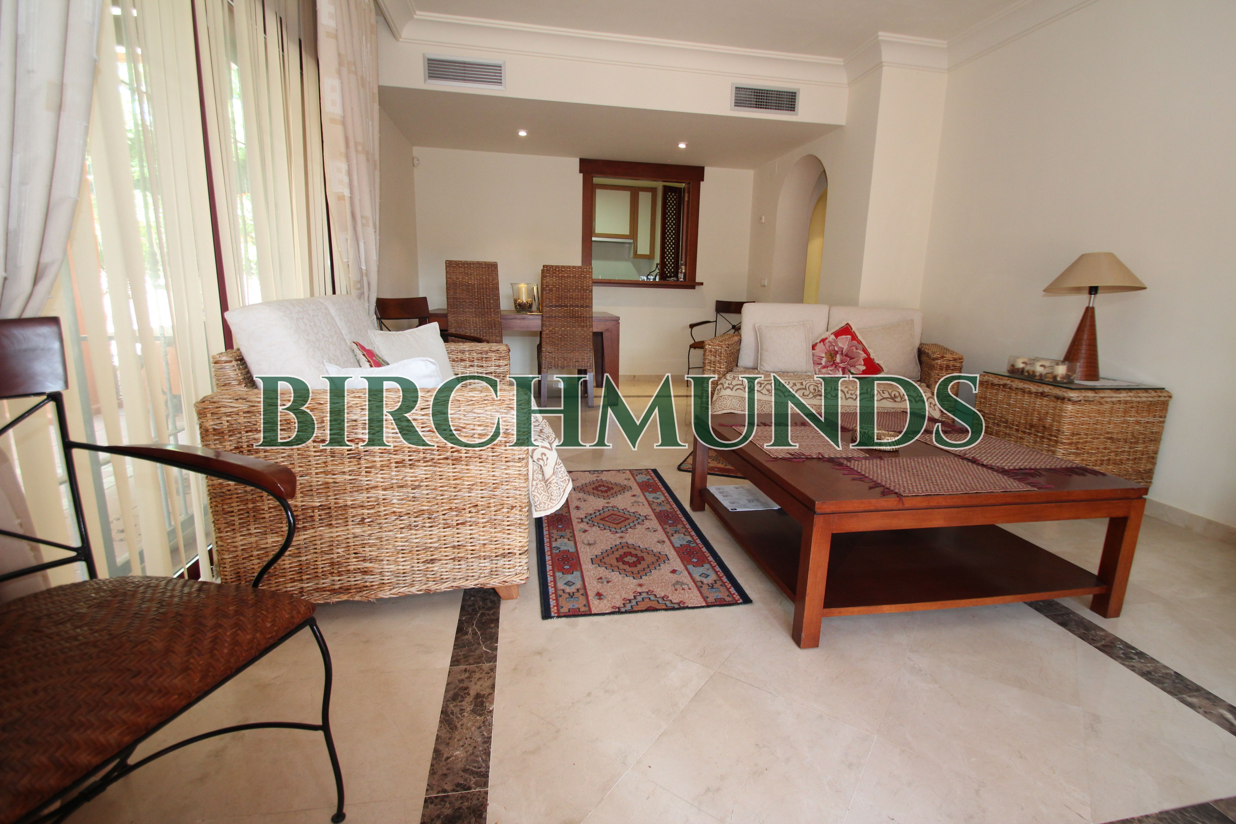 Prime Investment Opportunity: Below Market Value -Ground Floor Corner Apartment, Villamartin