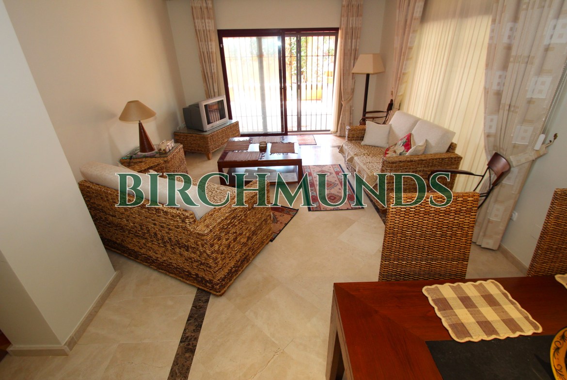 Prime Investment Opportunity: Below Market Value -Ground Floor Corner Apartment, Villamartin