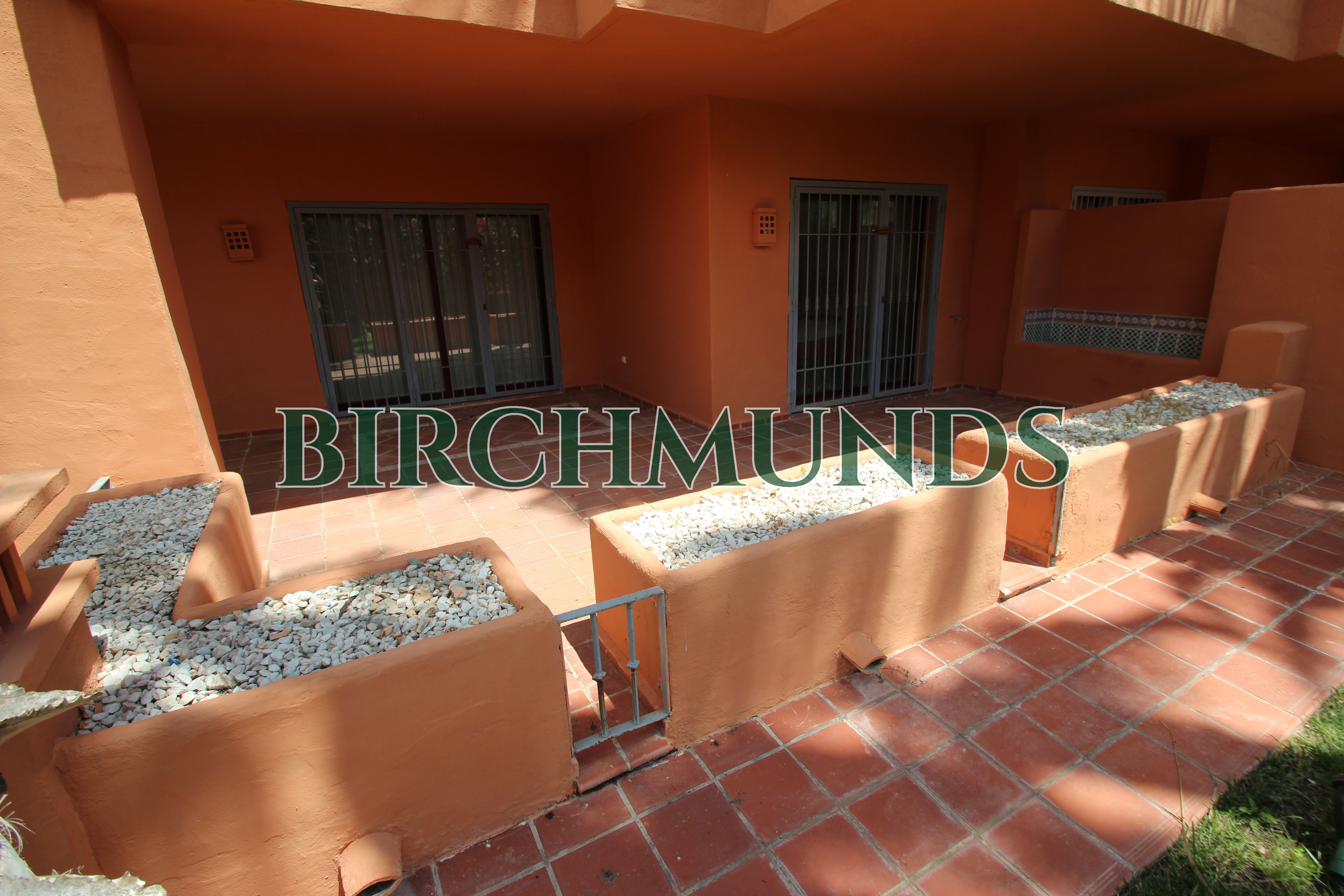 Prime Investment Opportunity: Below Market Value -Ground Floor Corner Apartment, Villamartin