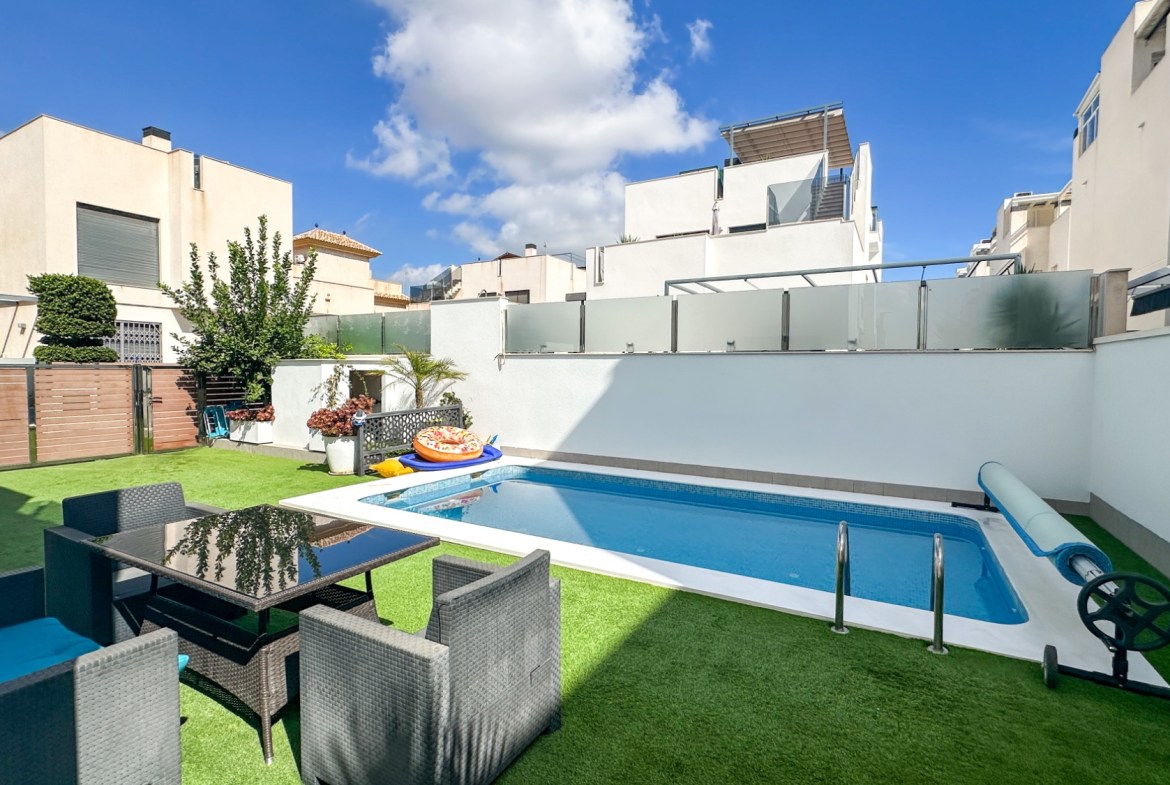 Nueva Torrevieja – Aguas Nuevas