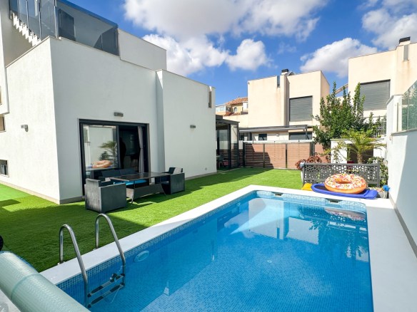 Nueva Torrevieja – Aguas Nuevas